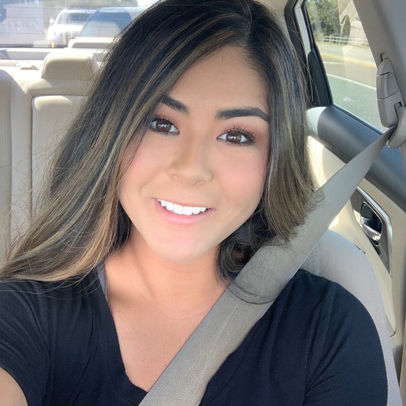 Meet your Posher, Samantha - Picture 1 of 1